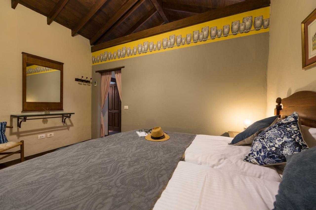 Bohemian Hideaway Finca - 2 Unique Houses With Shared Pool Santa Lucia De Tirajana Exterior photo